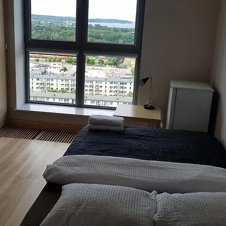16th Floor View On The Sea And City. 15 Minutes Walk To The Beach. * Gdaňsk