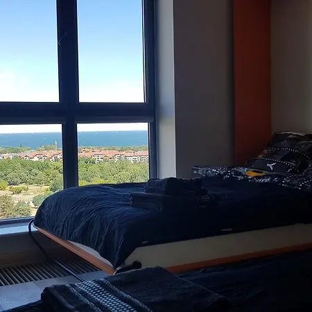 16th Floor View On The Sea And City. 15 Minutes Walk To The Beach. *