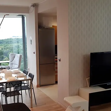 16th Floor View On The Sea And City. 15 Minutes Walk To The Beach. Gdaňsk