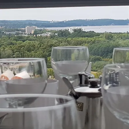Apartmán 16th Floor View On The Sea And City. 15 Minutes Walk To The Beach. *