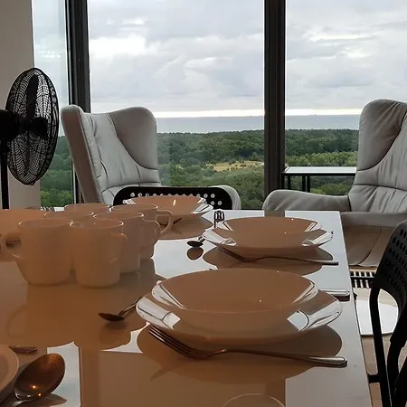 16th Floor View On The Sea And City. 15 Minutes Walk To The Beach. *