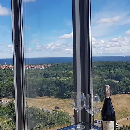 16th Floor View On The Sea And City. 15 Minutes Walk To The Beach. * Gdaňsk